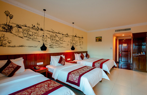 Deluxe Family Room